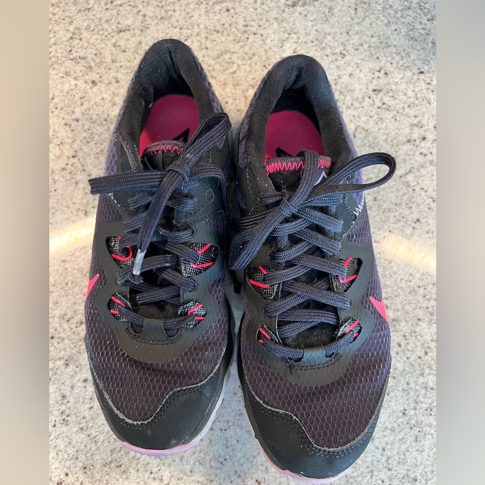 Nike Trail Ladies Shoes Size 6.5 - Picture 9 of 11